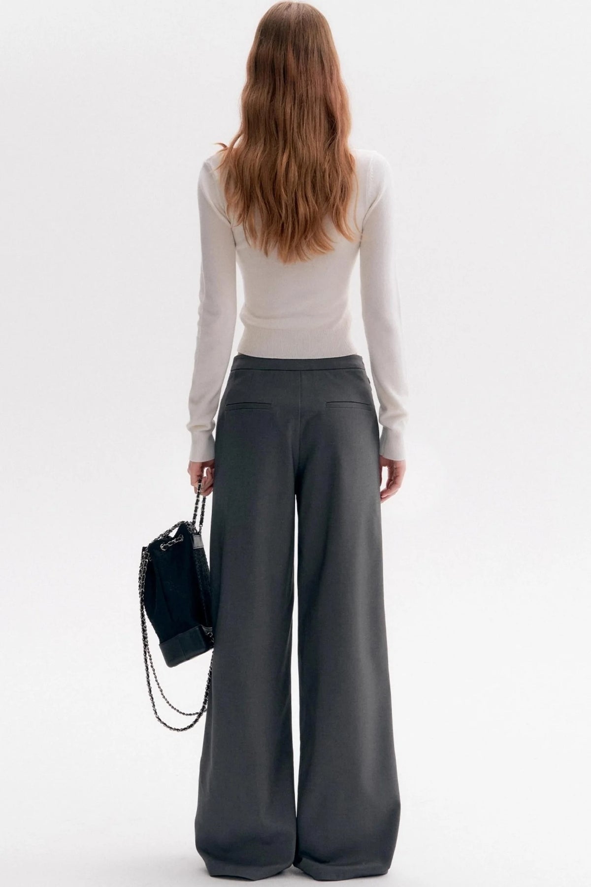 Bow Wavy Lace U-Neck Slim Top