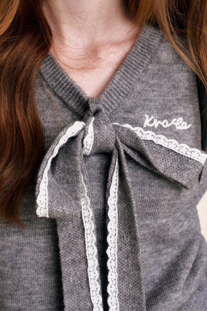 Bowknot Lace Patchwork Sweater