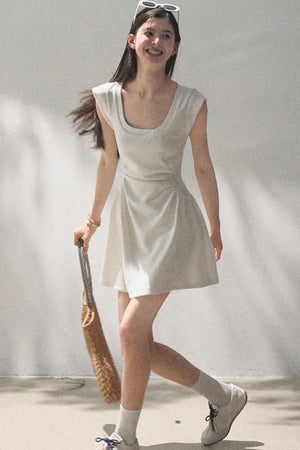 Breeze U-Neck Dress