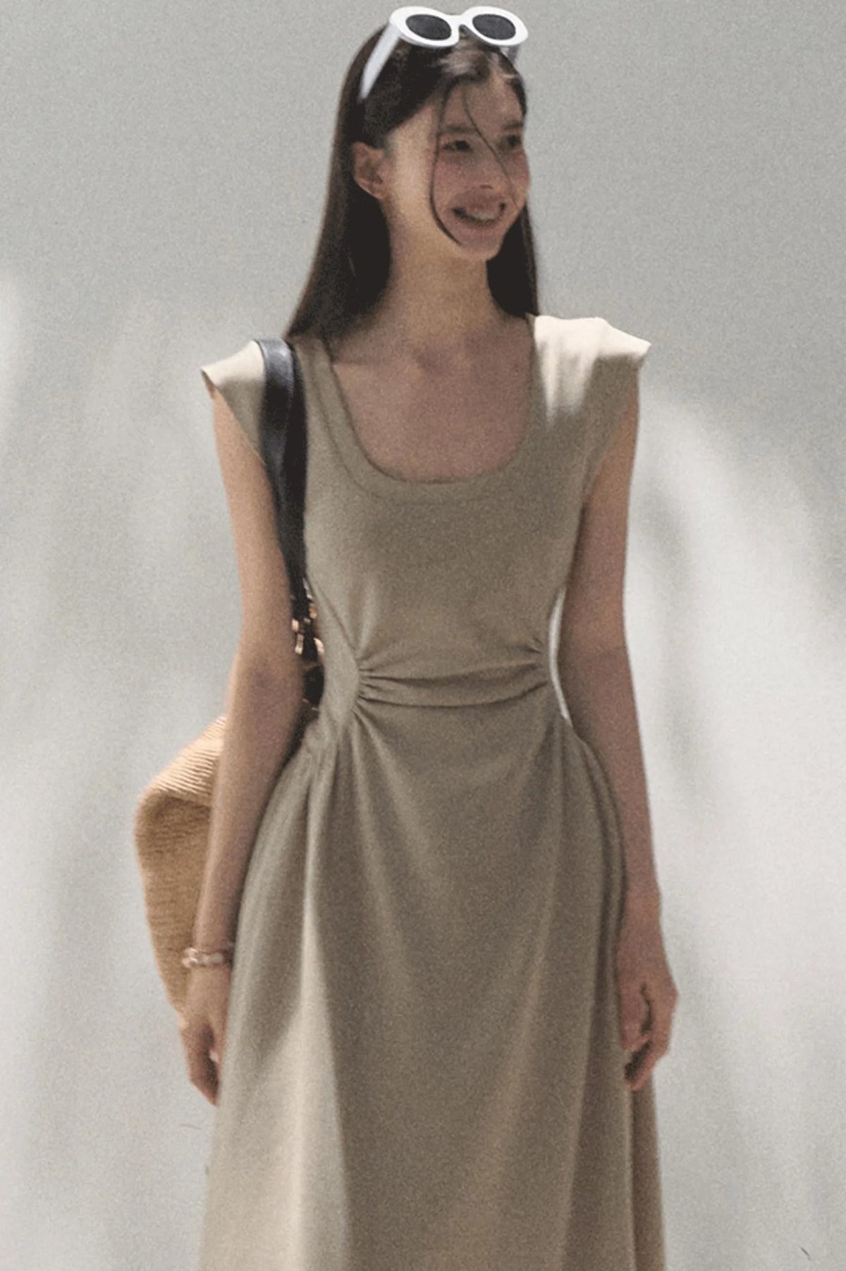 Breeze U-Neck Dress