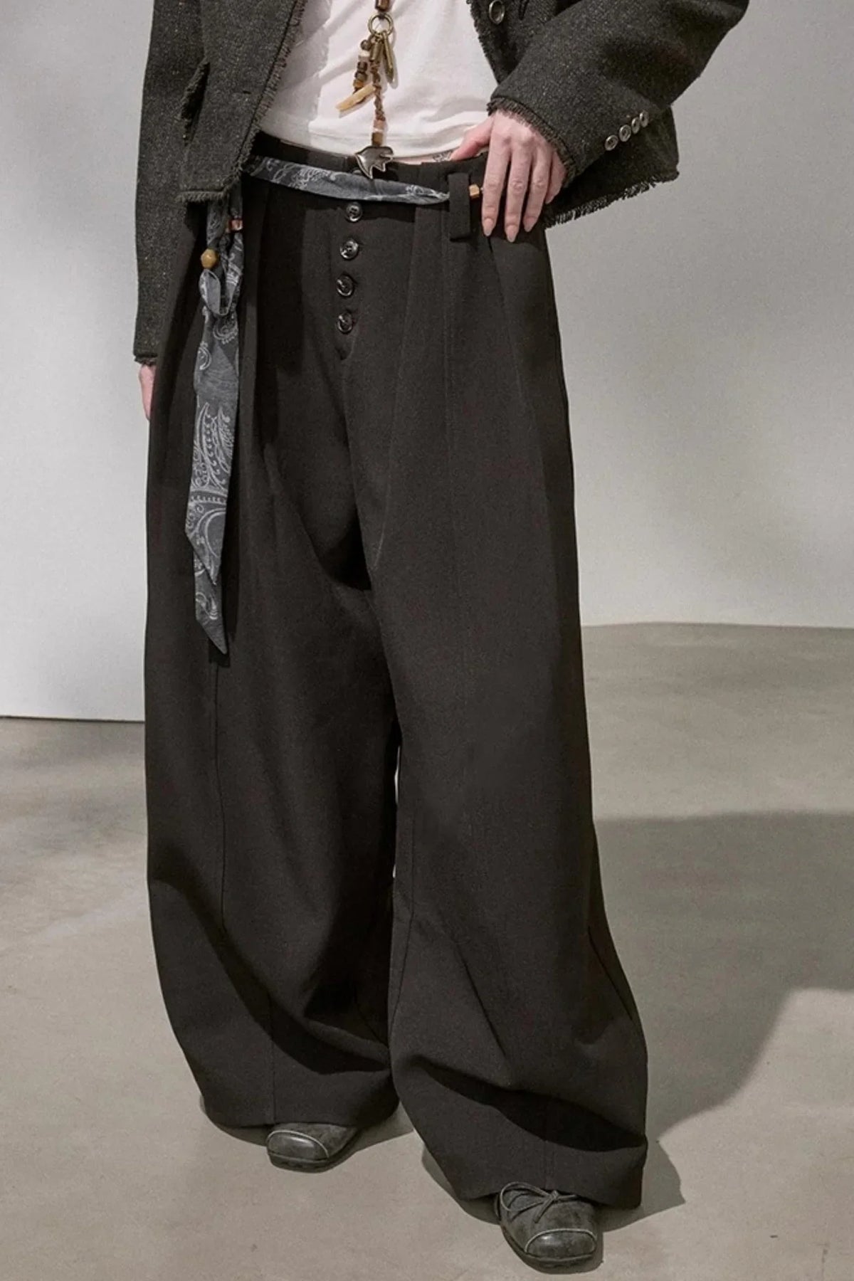 Button Pleated Winter Pants