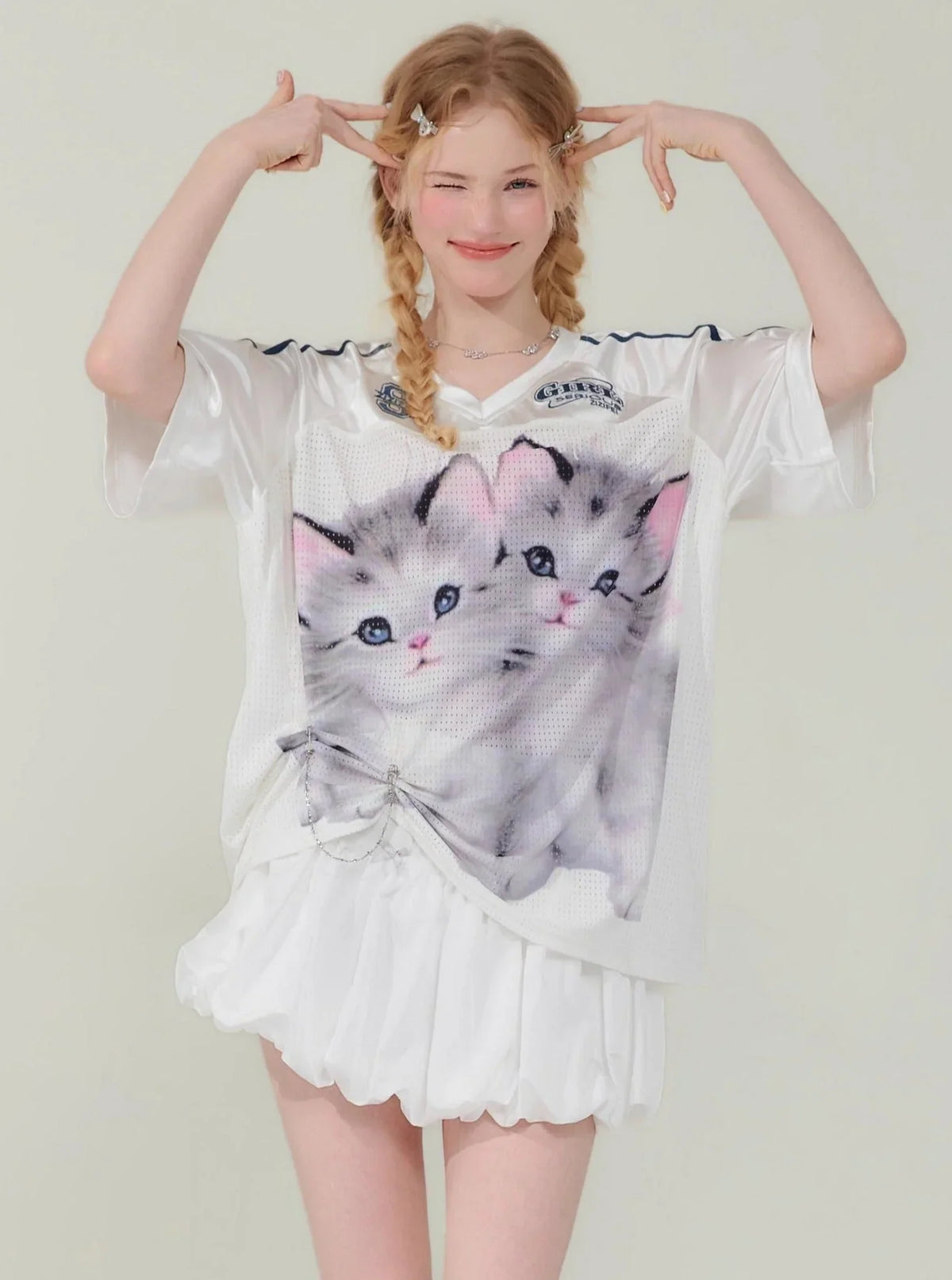 Cat Print Loose V-Neck T-Shirt