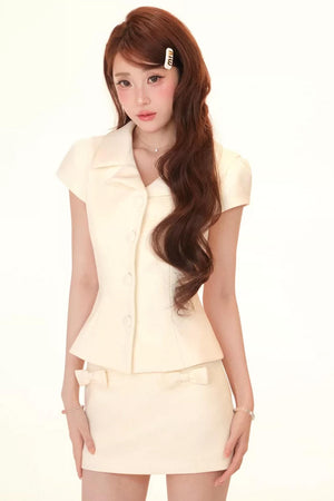 Chanel-Style Bow Collar Set-Up