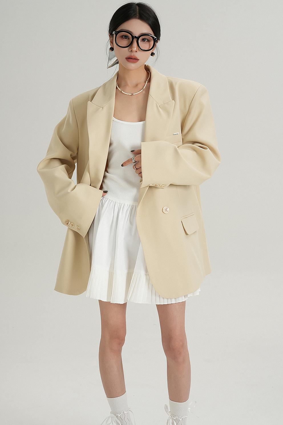 Chic Black And Cream Elegant Jacket