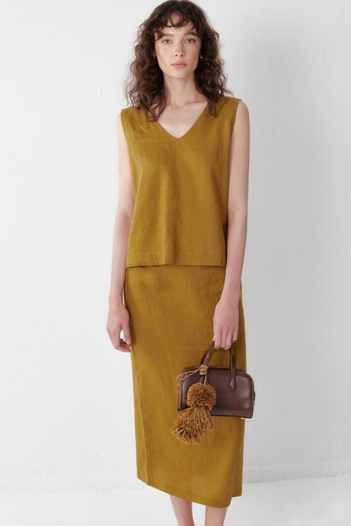 Chic Bowknot V-Neck Vest Set-Up