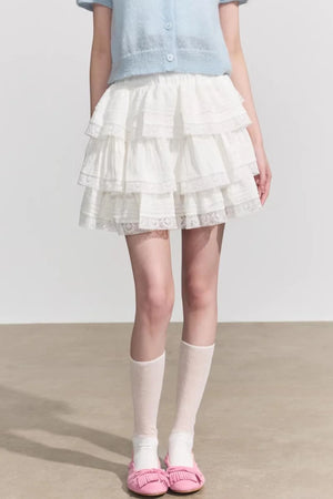 Chic Floral Lace High-Waisted Mini Skirt