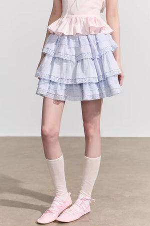 Chic Floral Lace High-Waisted Mini Skirt