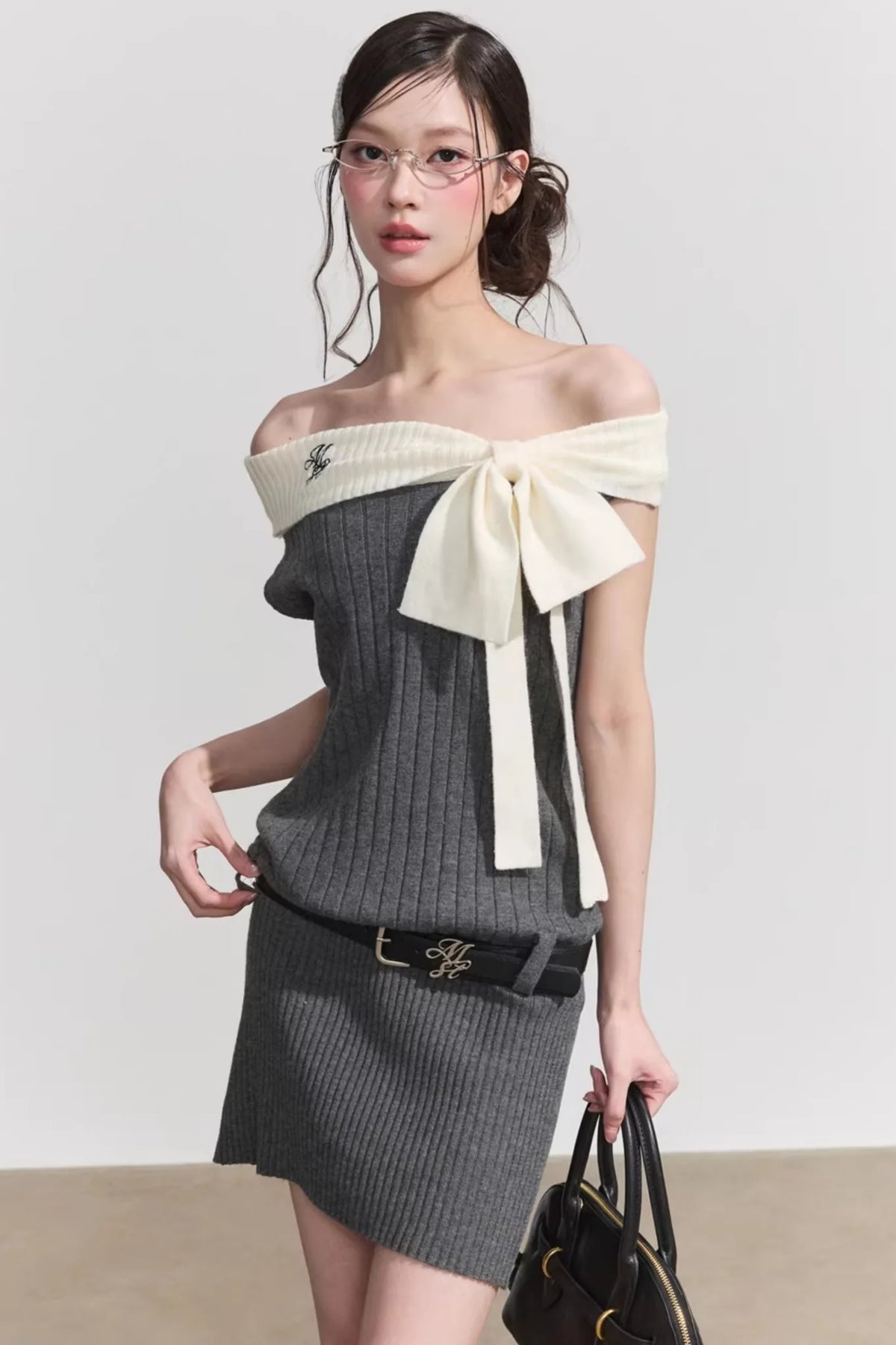 Chic One-Shoulder Bow Tie Mini Dress