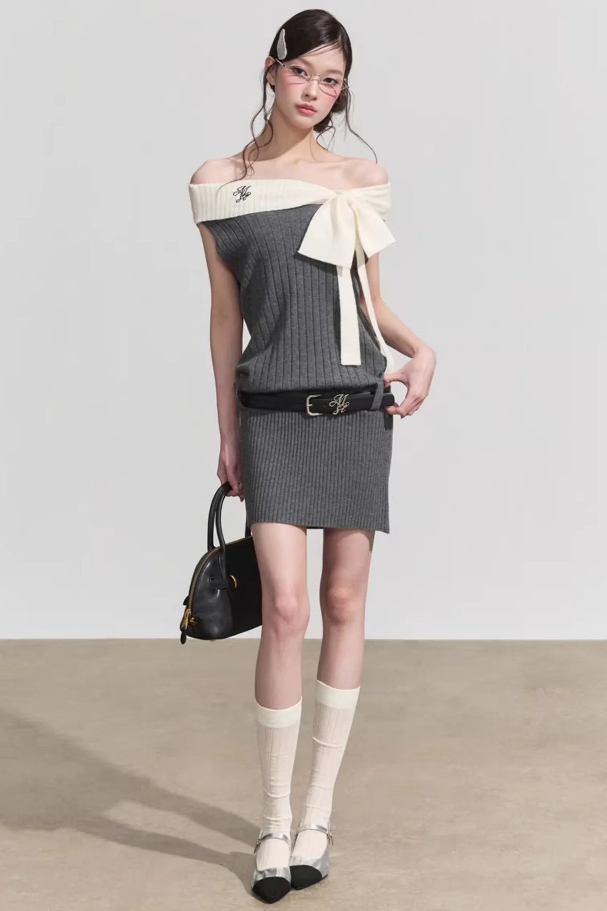 Chic One-Shoulder Bow Tie Mini Dress