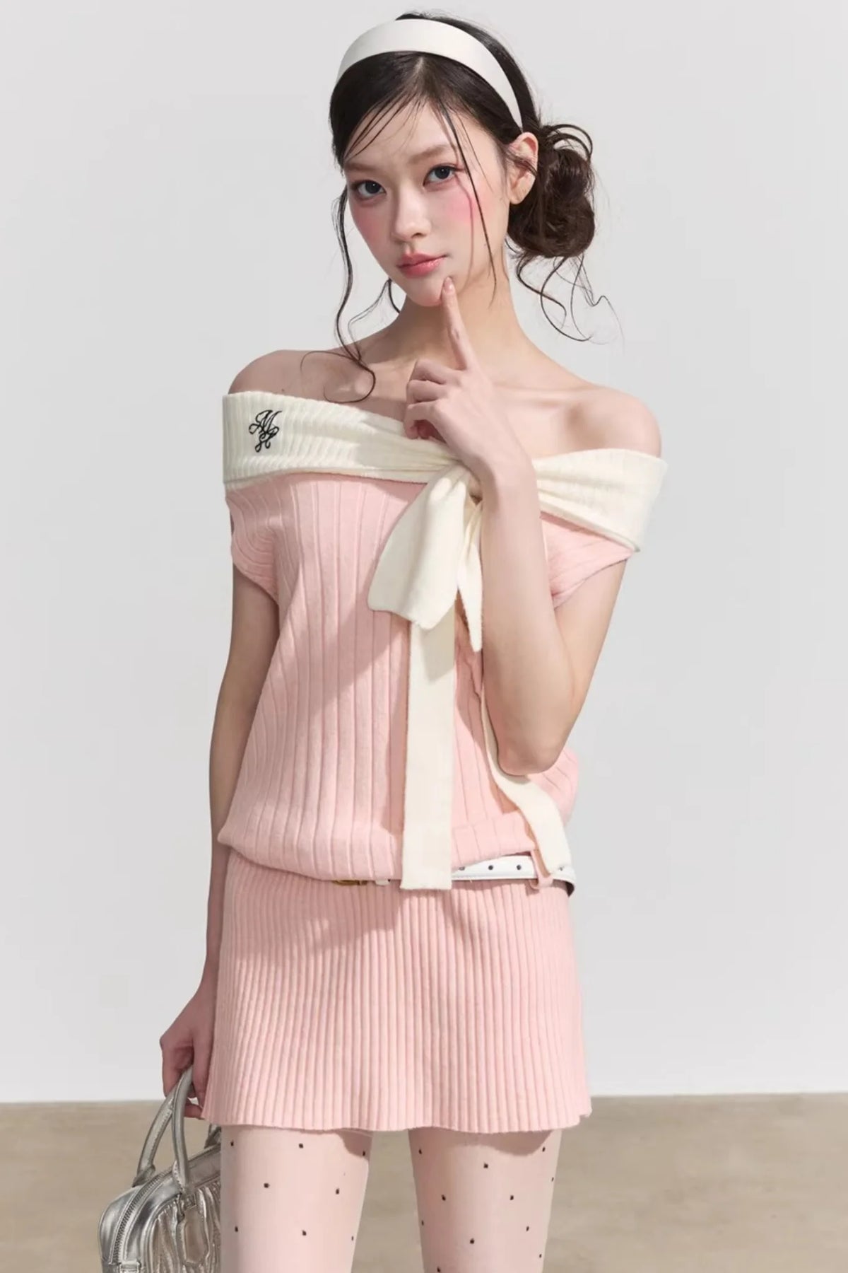 Chic One-Shoulder Bow Tie Mini Dress