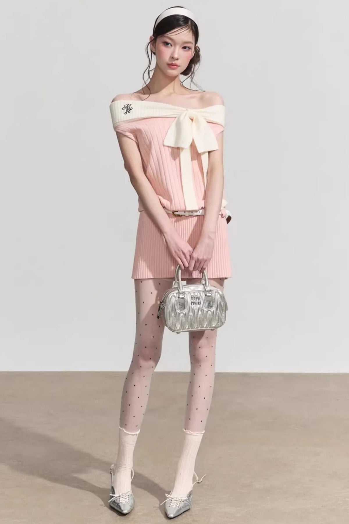 Chic One-Shoulder Bow Tie Mini Dress