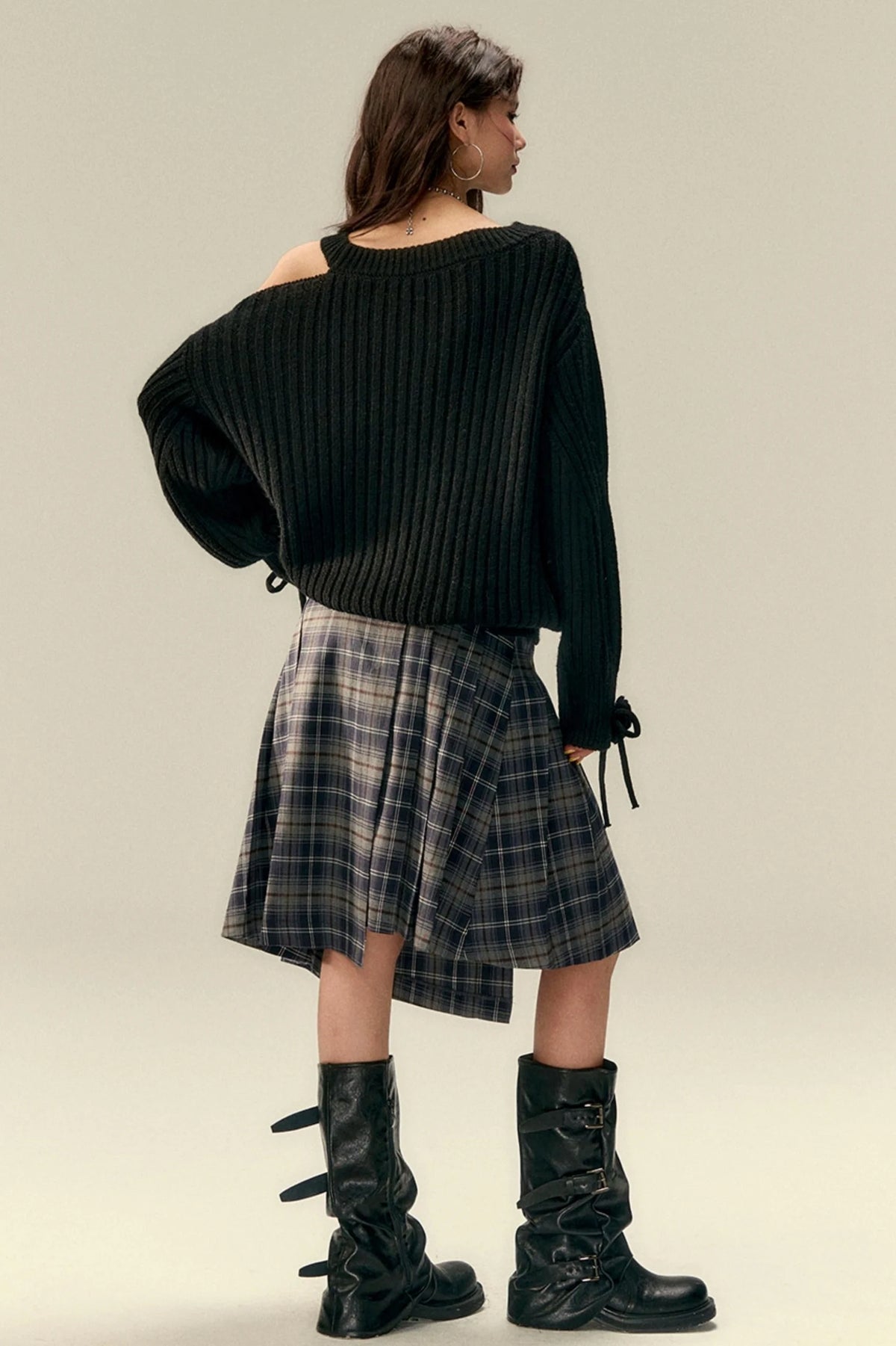 Classic Asymmetric Plaid Midi Skirt