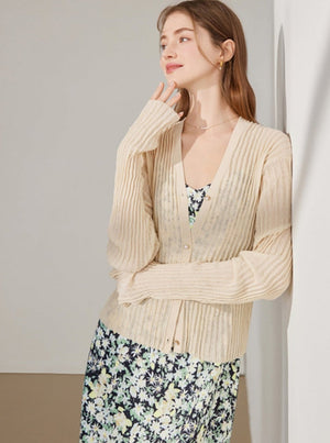 Clavicle-Showcasing Floral Dress