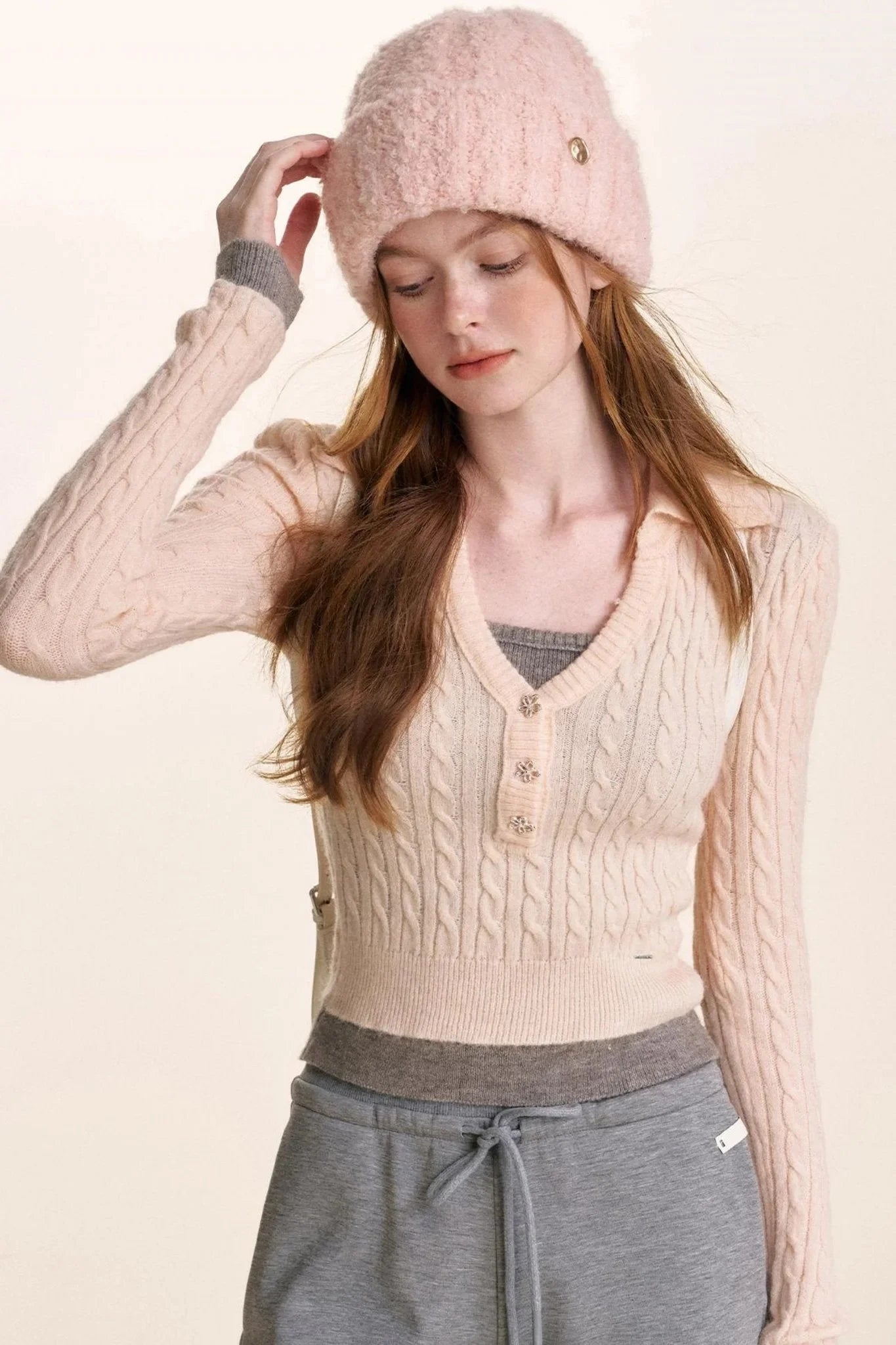 Cloud V-Neck Knit