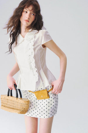 Collar Diagonal Ruffle Shirt