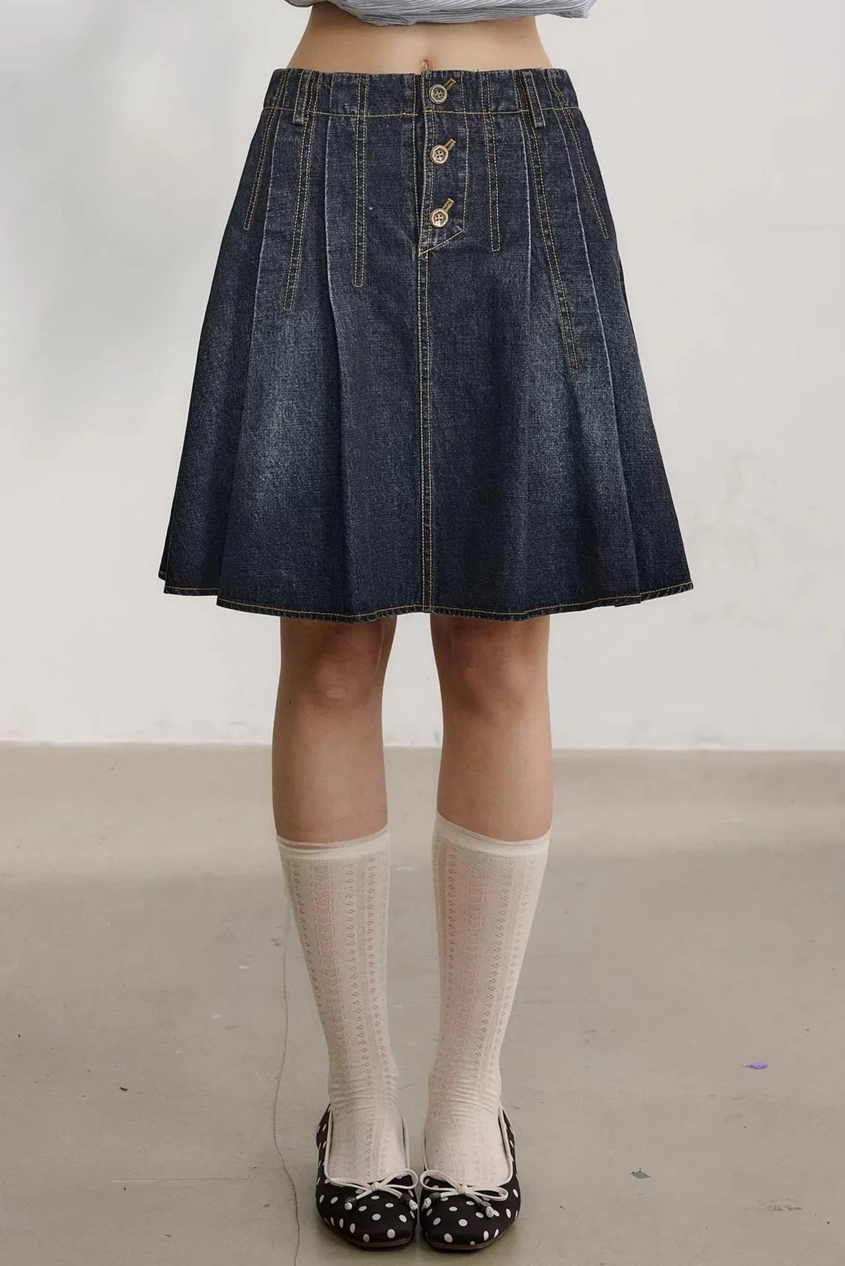 College-Style Denim Jacket Set-Up