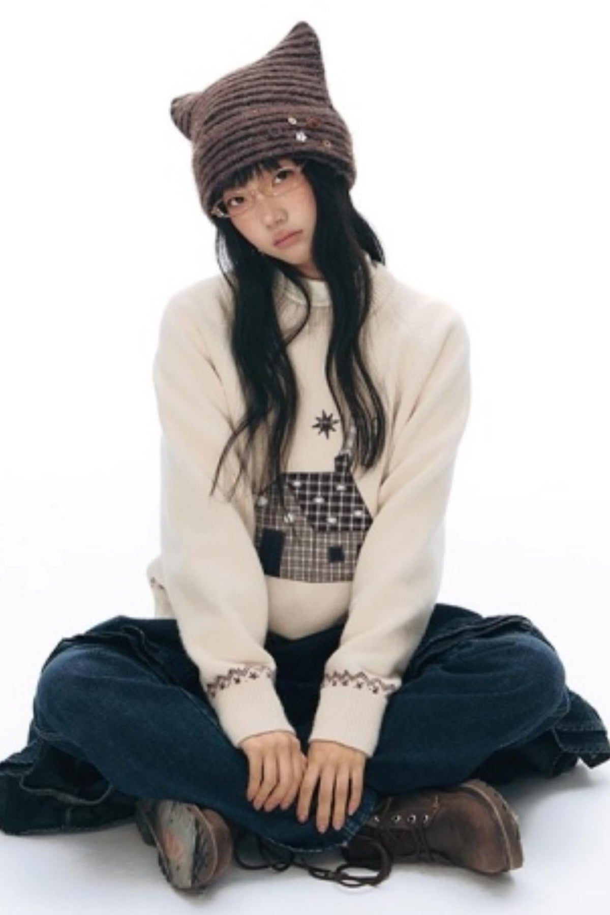 Color Block Embroidery Sweater