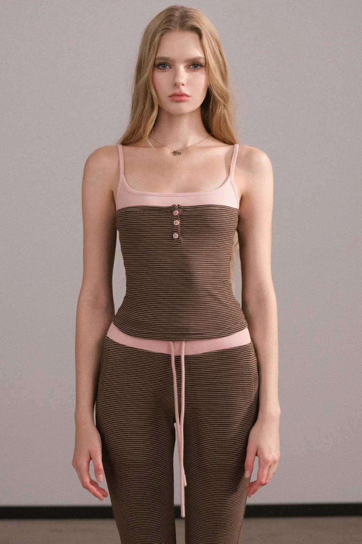 Color-Block Knitted Cardigan Set-Up