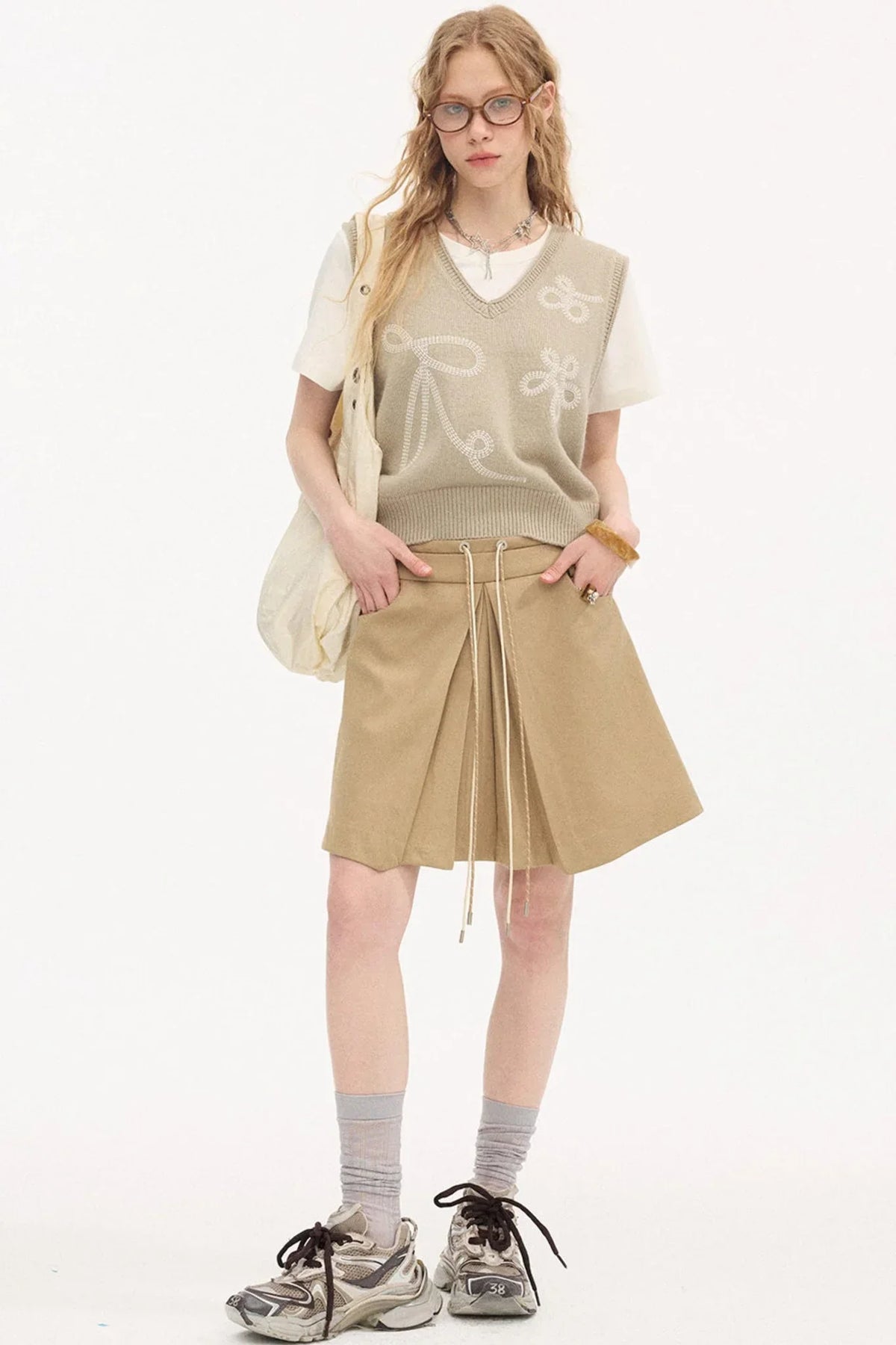 Color-Block Tie Pleated Skirt