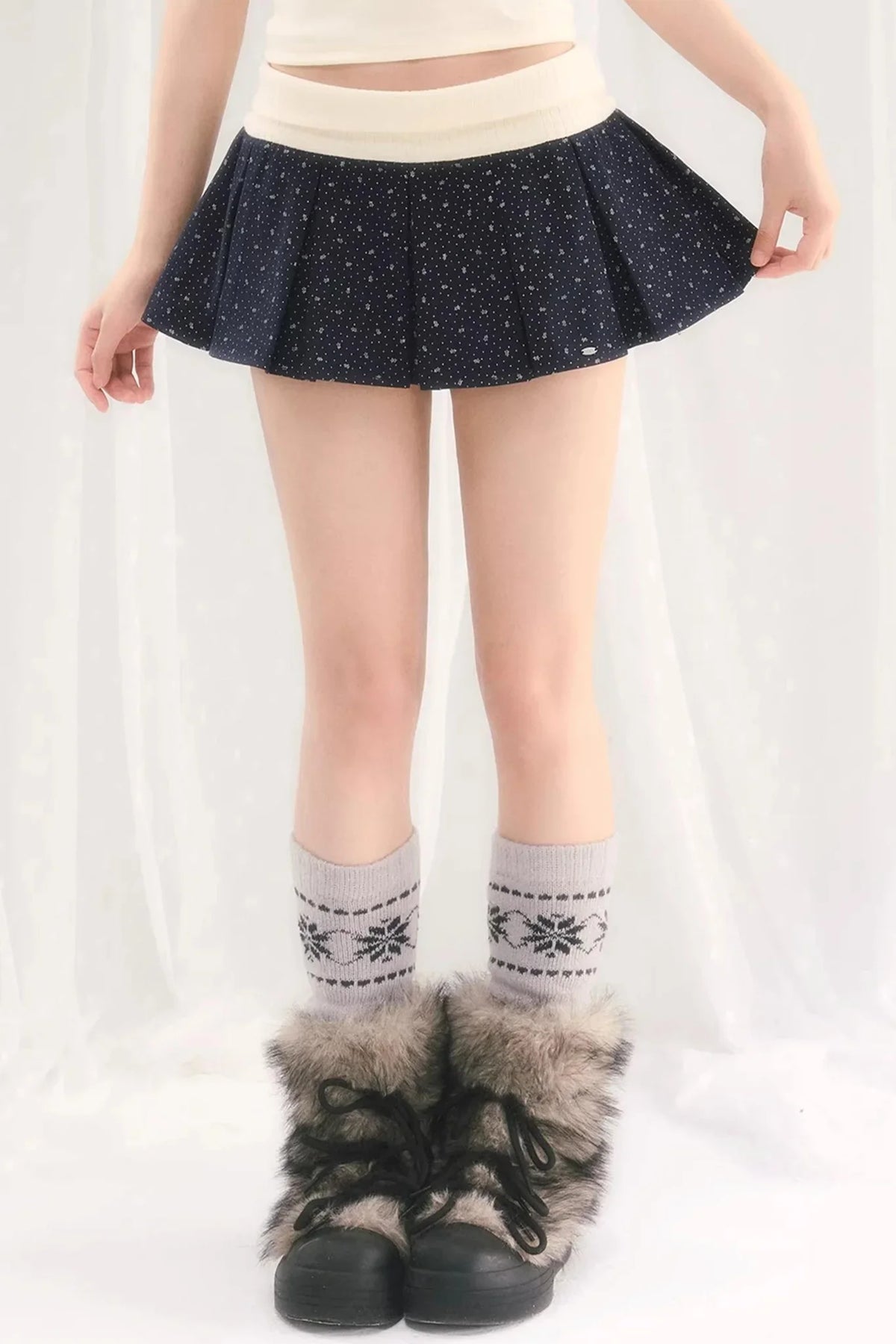 Color-Blocked Pleated Floral Skirt