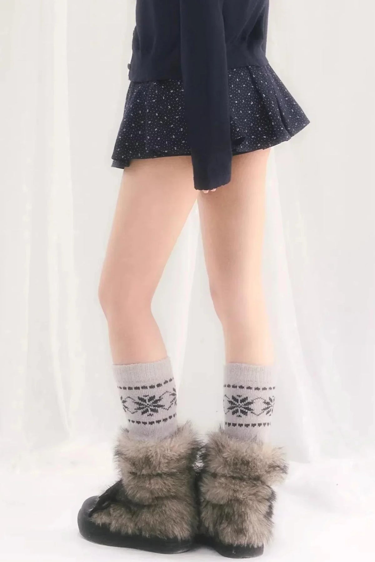 Color-Blocked Pleated Floral Skirt