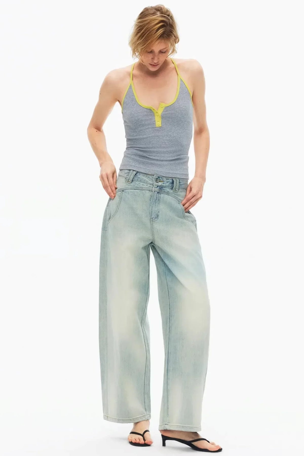 Color-Contrasting Slim-Fit Vest