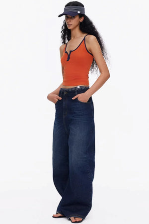 Color-Contrasting Slim-Fit Vest