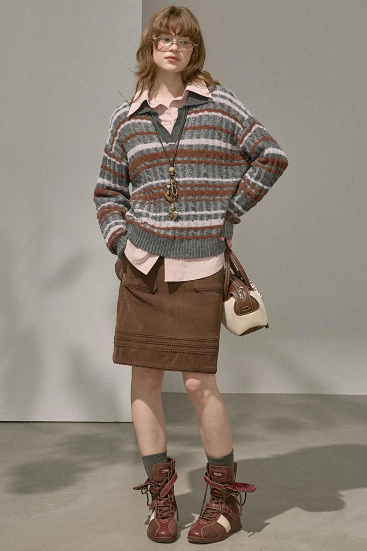 Contrast Fleece V-Neck Knit Top