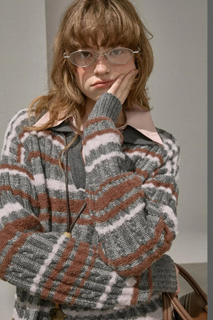 Contrast Fleece V-Neck Knit Top