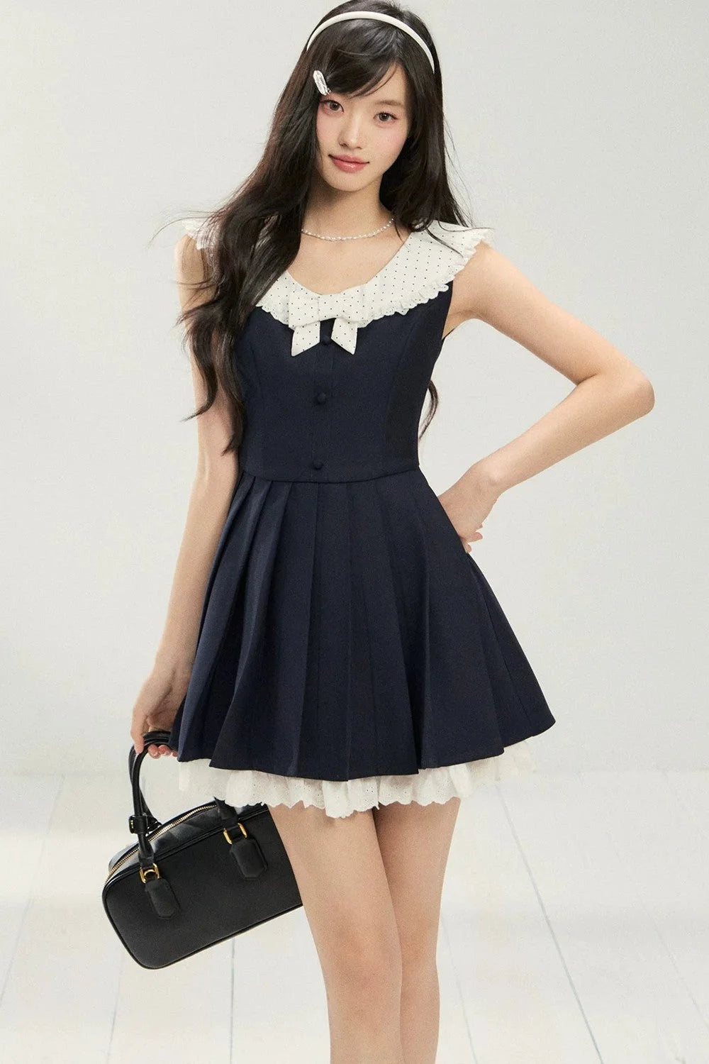 Contrast Lace Ruffle Sleeveless Dress