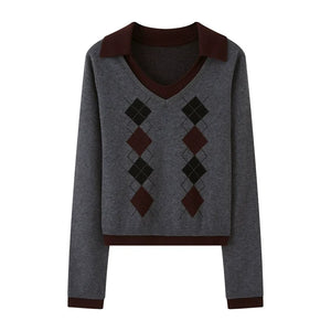 Contrast V-Neck Pullover