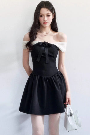 Contrasting Color Off-Shoulder Dress