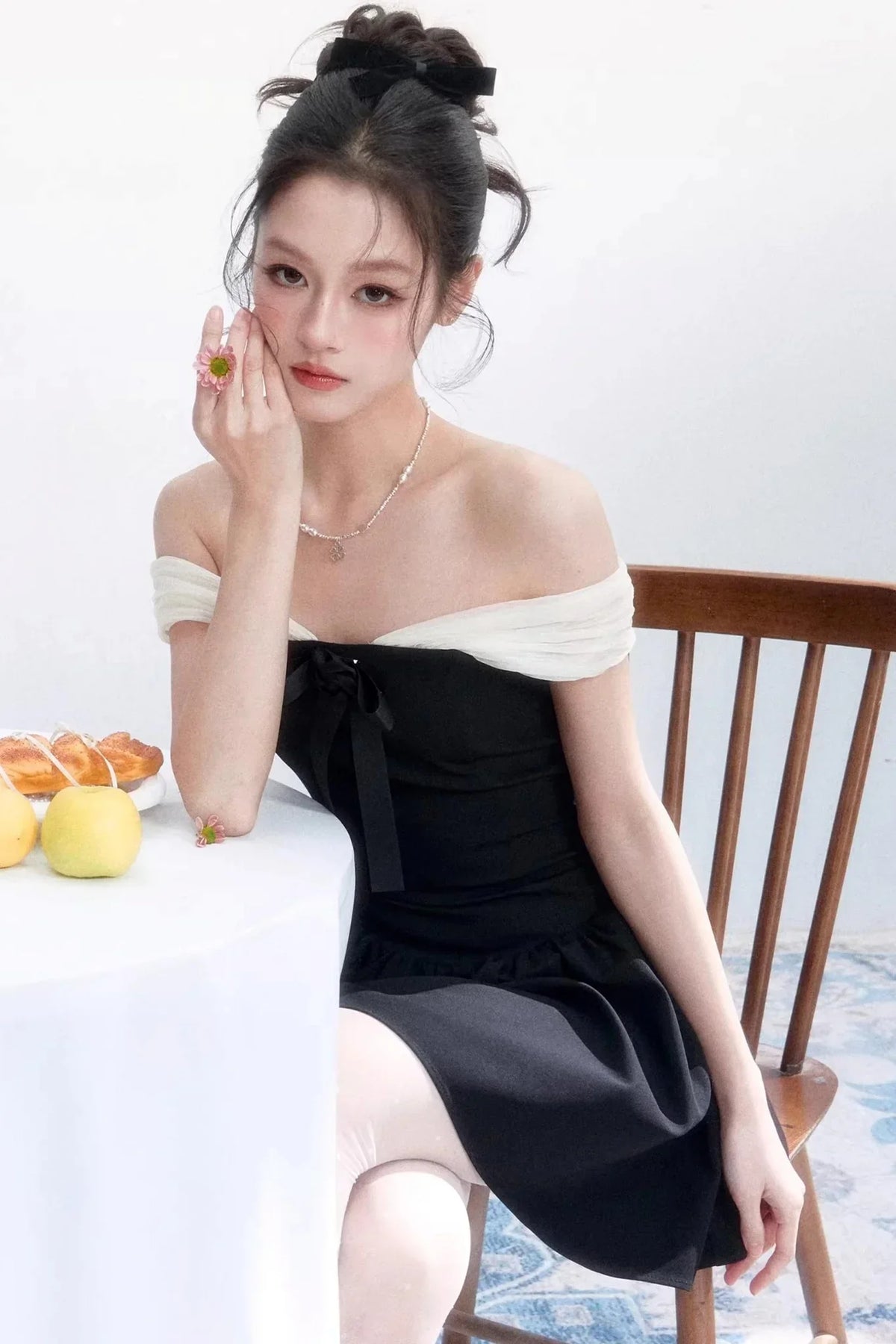 Contrasting Color Off-Shoulder Dress
