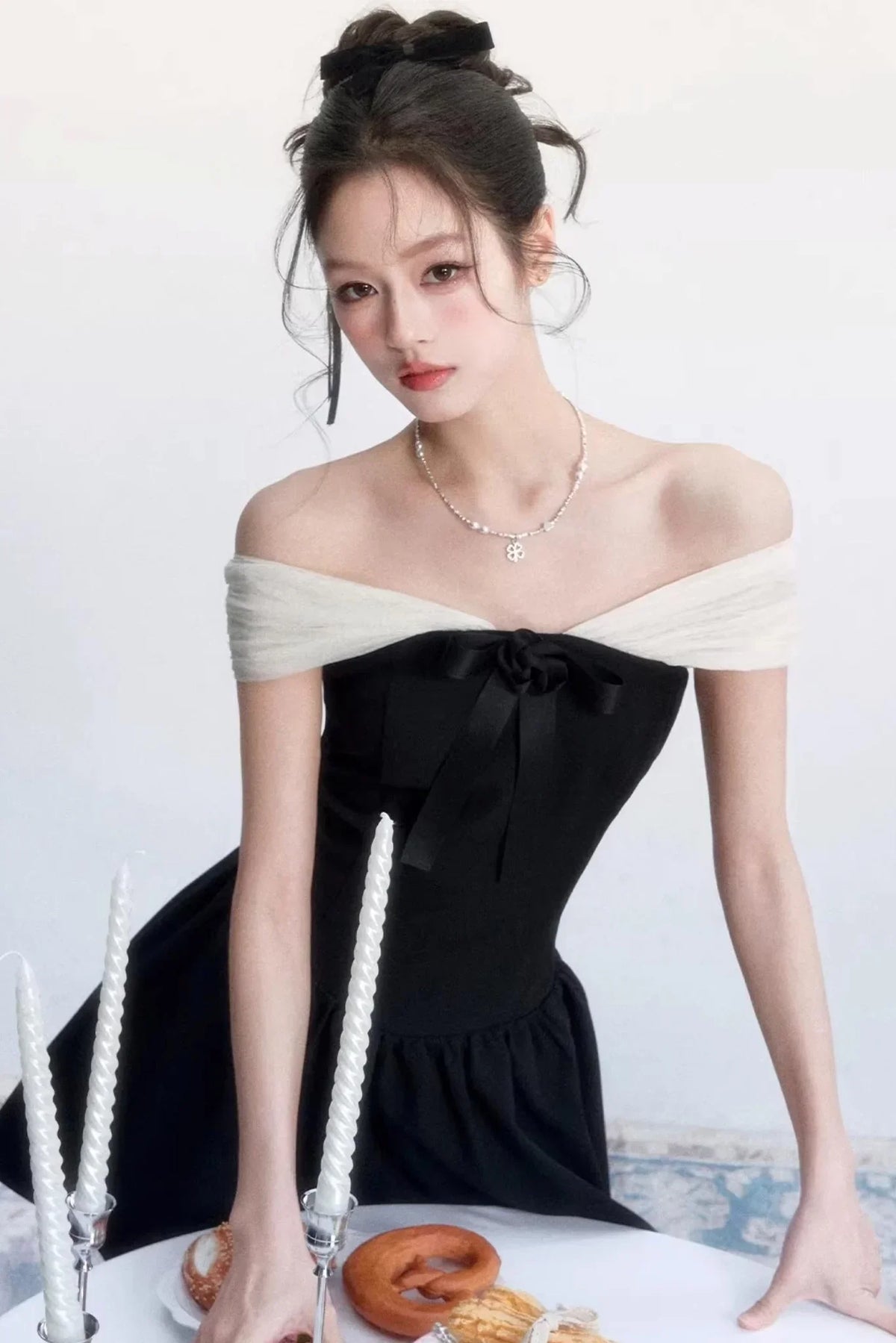 Contrasting Color Off-Shoulder Dress