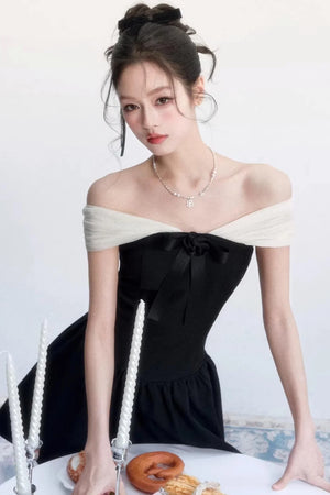 Contrasting Color Off-Shoulder Dress