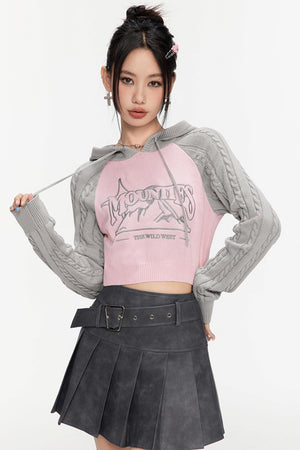 Contrasting Cropped Sweater