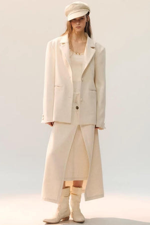 Contrasting Layered Half Skirt