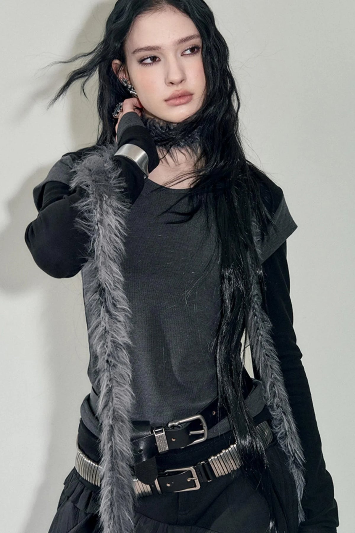Contrasting Long-Sleeve Hooded Top