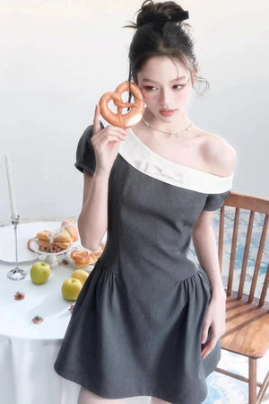 Contrasting Off-Shoulder Princess Dress