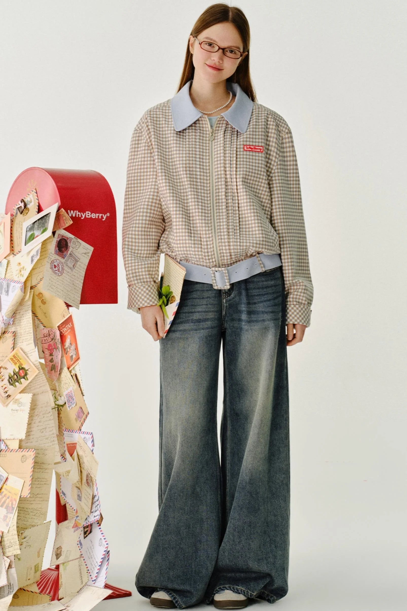 Contrasting Short Jacket