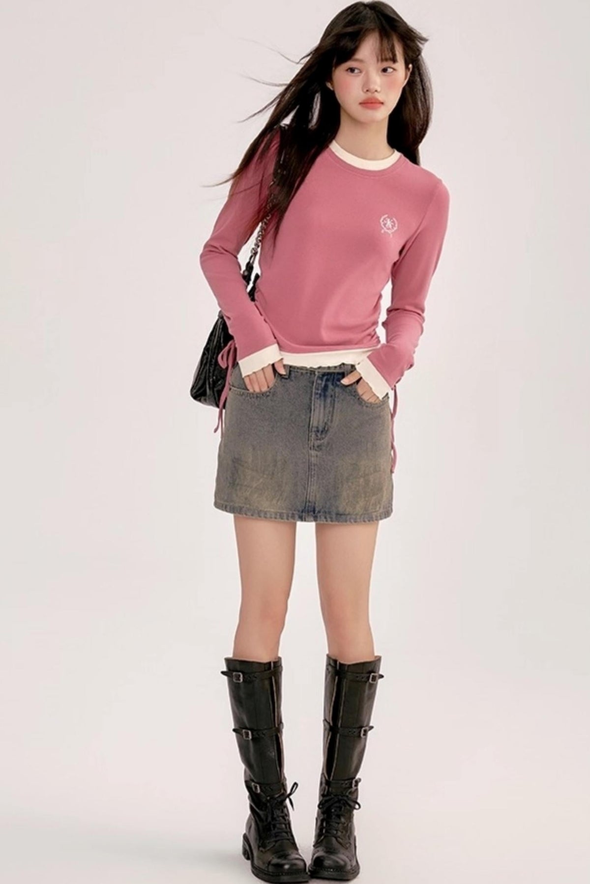 Contrasting Slim Long-Sleeved Top