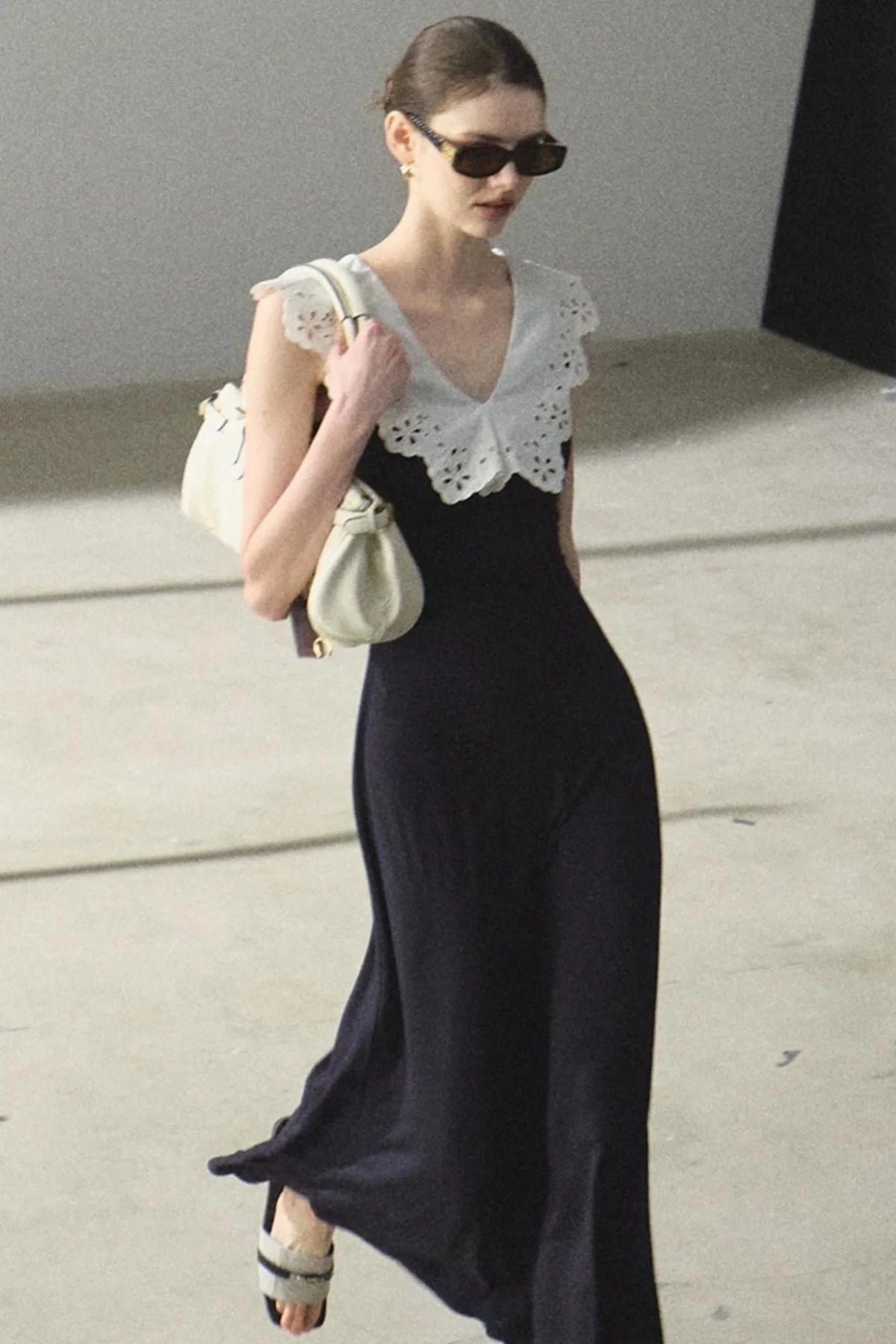 Cotton Sleeveless Backless Waist-cinching Dress