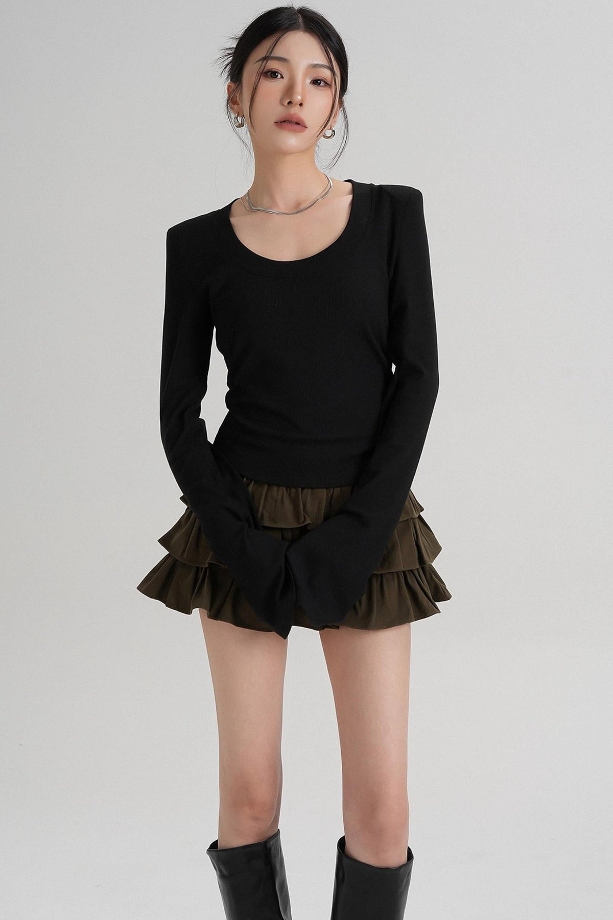 Crew Neck Waist Slimming Long-Sleeved T-Shirt