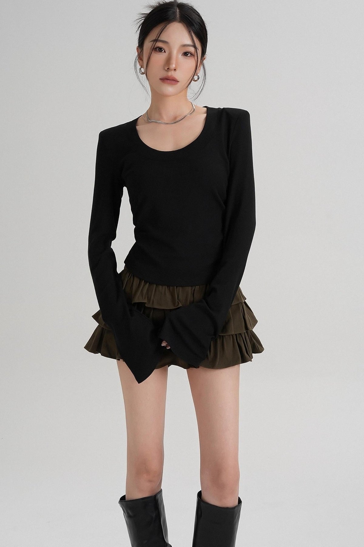 Crew Neck Waist Slimming Long-Sleeved T-Shirt