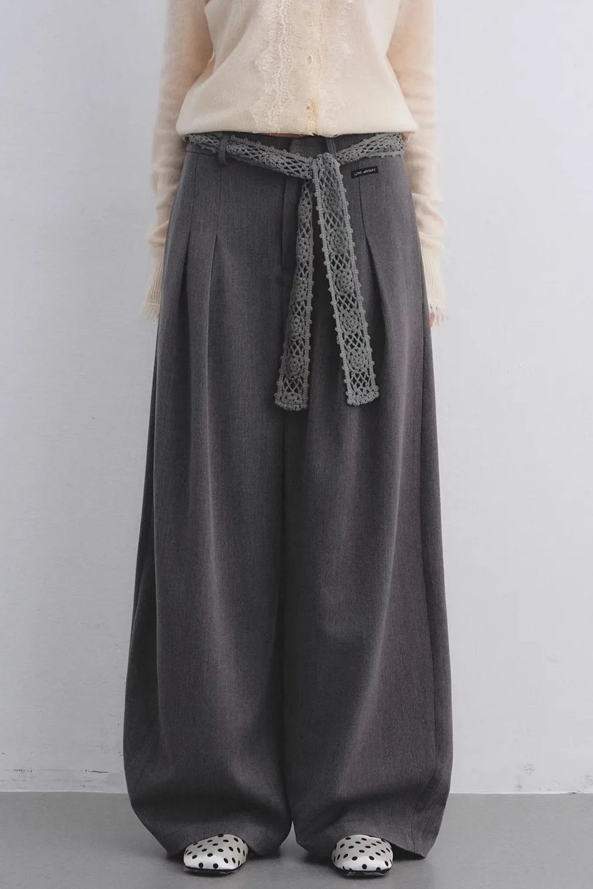 Crochet Pleated Suit Pants