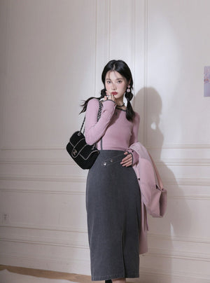 Cut-out pit strip base shirt