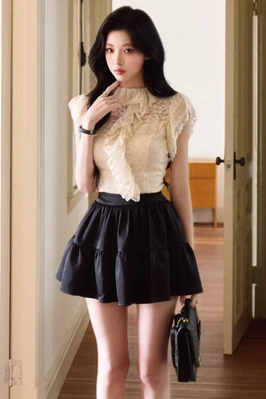 Daffodil Lace Ruffled Top Set-Up