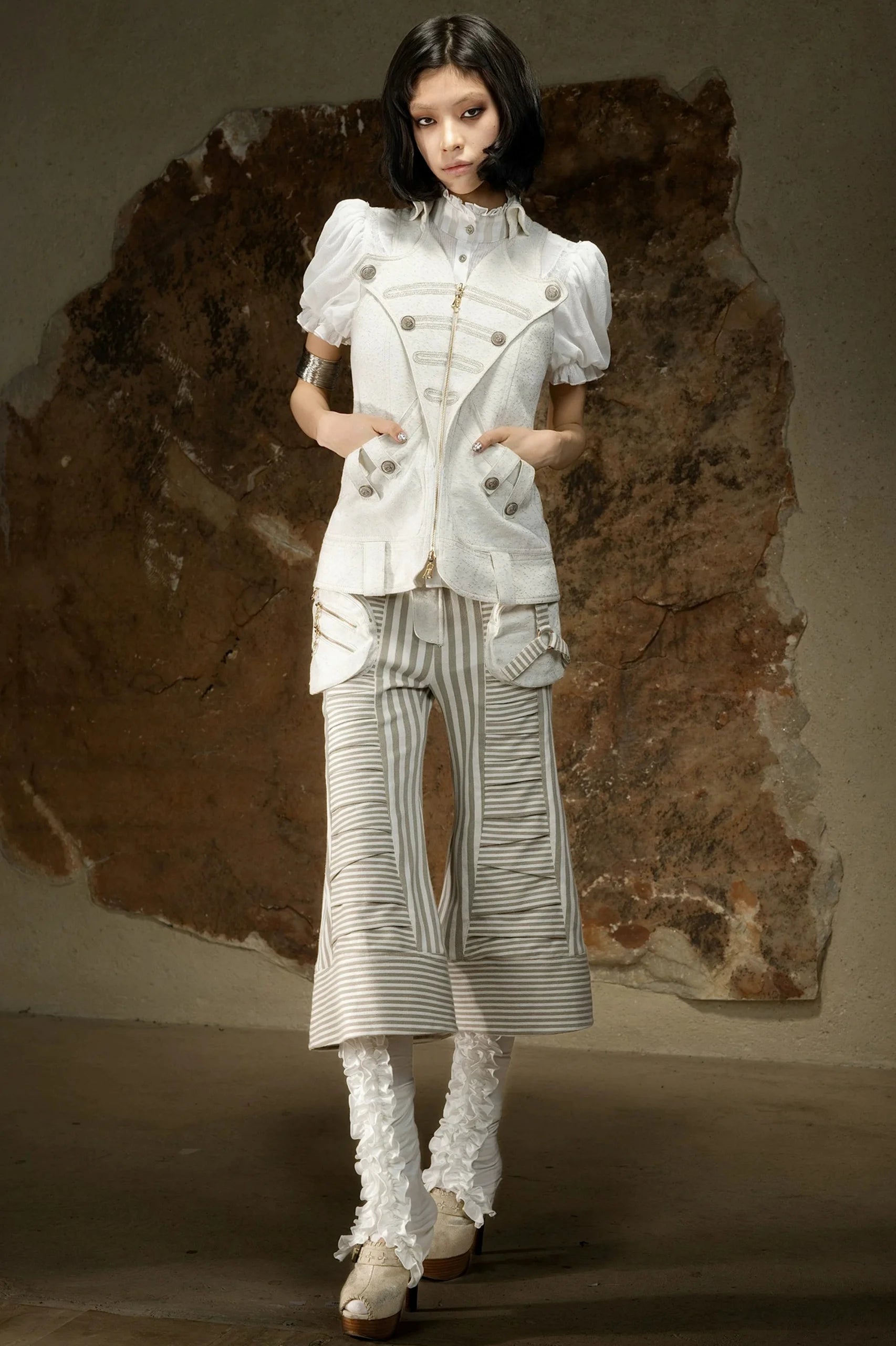Dark Punk Cropped Pants