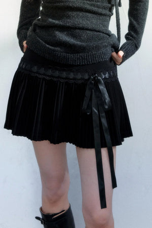 Dark River Lace Pleated Skirt