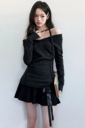 Dark River Lace Pleated Skirt